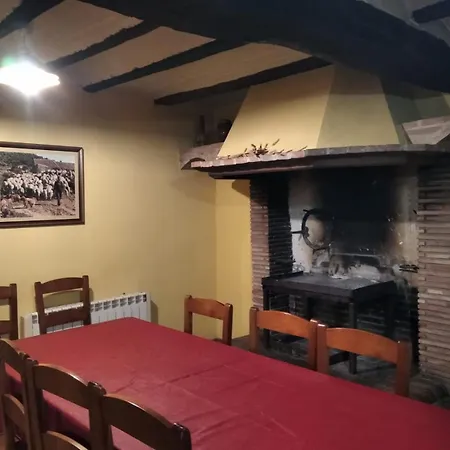 別荘 Casa La Cisterna Pina de Montalgrao